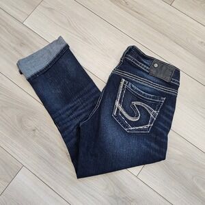 Silver Jeans Fluid Denim Cuffed Capri Jeans Dark Wash Size 29‎ Blue Women's